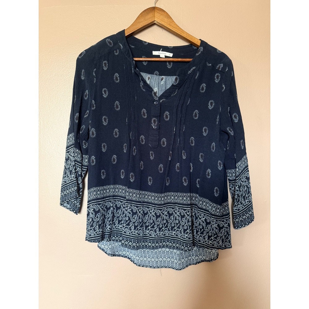 Fun2Fun XL Navy Blue Paisley Blouse Henley Pintuck Rayon High Low Top